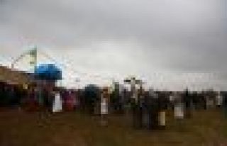 Kobani'de ilk Newroz ateşini YPG/YPJ'liler yaktı