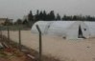 Kobanililerin kaldığı kampa baskın