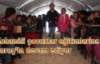 Kobanêli çocuklar eğitimlerine Suruç'ta devam...