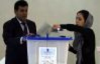 Kürdistan'da oy kullanma işlemi sorunlu başladı