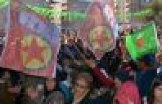 Li Mêrdînê ji bo azadiya Ocalan bi hezaran hatin...