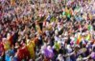 Li Wanê jin li dijî şîdetê dadikevin kolanan