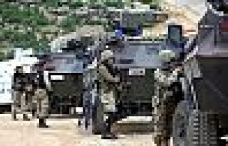 Lice'de çatışma: 4 asker hayatını kaybetti