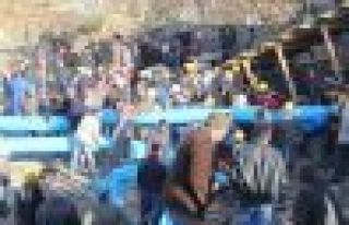 Maden ocağında su baskını: 19 işçi mahsur