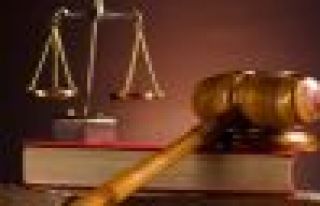 Mahkeme: Kocan hacı, boşanamazsın