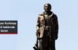 Mahsum Korkmaz heykeli hakkında yıkım kararı