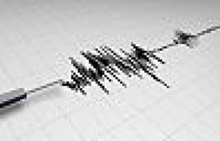 Malatya, art arda 3 depremle sallandı