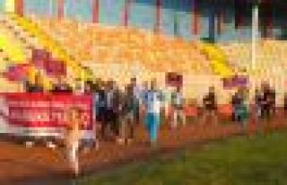 Mardin'de 'Meme Karserine Karşı Harekete Geç' Yürüyüşü