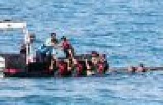 Marmaris'te göçmen teknesi battı: 12 kayıp