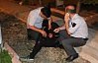 Mezarlıktaki 'gizemli kız'a eziyet