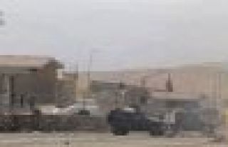 Midyat'ta jandarma karakoluna saldırı