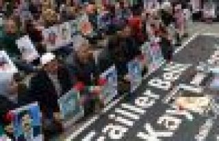 'Ne Cizre'de ne Merasim Sokak'ta evlatların ölmesine...