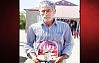 O askerin babası konuştu: Bize bilgi verin