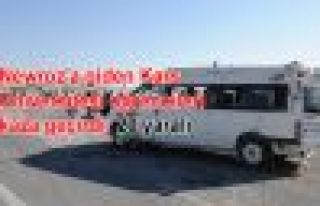 Öğrenci servisi kaza yaptı: 20 Yaralı