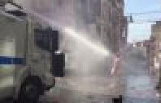 Onur Yürüyüşü saldırısına suç duyurusu