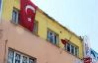 Osmaniye'de HDP binasına saldırı