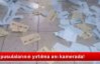 Oy Pusulalarının Tahrip Edilmesi Kameraya Yansıdı