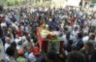 PKK'li Yardımcı, Yüksekova’da son yolculuğuna...