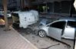 Polis aracı devrildi: 4'ü polis 5 kişi yaralandı