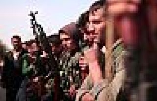Reuters: YPG bazı bölgelerde birliklerini ve ağır...
