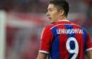 Robert Lewandowski'den 9 Dakikada 5 Gol