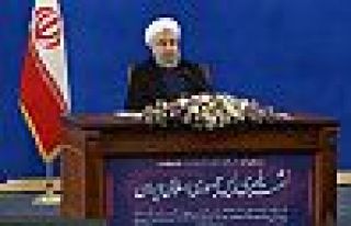 Ruhani: Füze denemesi için ABD'den izin alacak değiliz