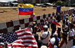 Rusya: ABD Venezuela'ya saldıracak