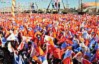 Saadet Partisi: AK Parti'de narkozlanmış bir kitle...