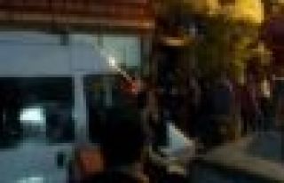 SDP İzmir İl Örgütü binasına polis baskını