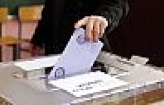 Seçim için istifalar ardı ardına geldi