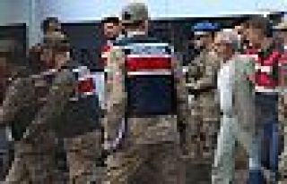 Selçuk Mızraklı: O fotoğrafta kelepçe yoktu