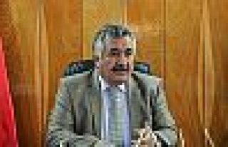 Selim Sadak gözaltına alındı