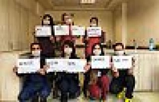 Şemdinli Devlet Hastanesi sağlık çalışanlarından...