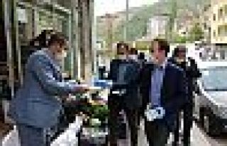 Şemdinli'de 3 Bin maske dağıtıldı