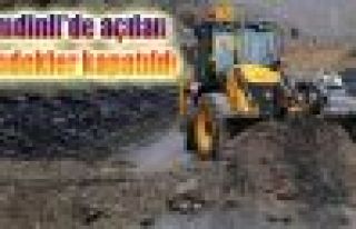 Şemdinli'de açılan hendekler kapatıldı