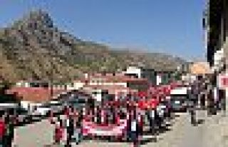 Şemdinli'de, 'Barış Pınarı Harekatı'na destek...