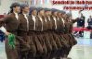 Şemdinli'de 'Halk Oyunları Yarışması' heyecanı