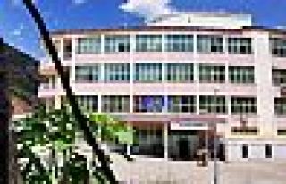 Şemdinli'de mayın patlaması: 3 yaralı