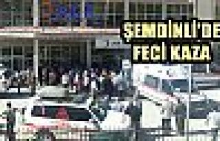 Derecik'te öğrenci servisi şarampole yuvarlandı:...