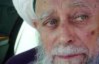 Şeyh Nazım hayatını kaybetti