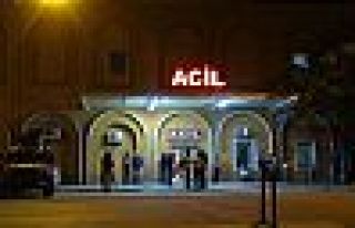 Siirt'te askeri konvoya, Osmaniye'de jandarma karakoluna...