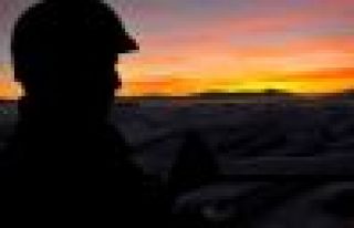 Siirt'te bir asker arkadaşını silahla vurdu