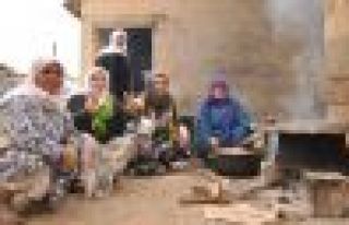 Sınırdaki annelerden ortak yaşam örneği