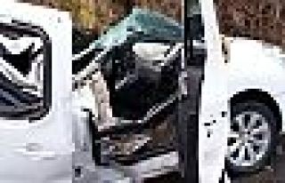 Şırnak'ta kaya parçası, aracın üzerine yuvarlandı