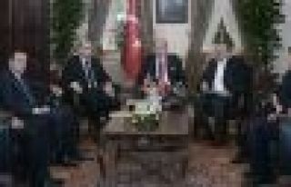 Sırrı Süreyya Önder'den Erdoğan'a 'masa' yanıtı