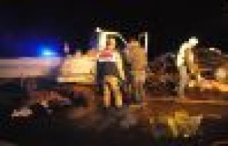 Sivas'ta katliam gibi kaza: 8 Ölü, 4 Yaralı