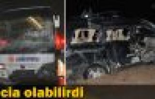 Sivas'ta yolcu otobüsü kaza yaptı: 1 ölü, 2 yaralı