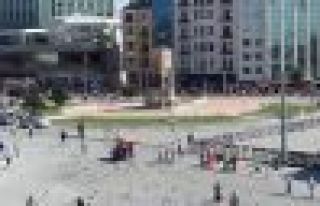 Taksim Meydanı'nda şüpheli çanta