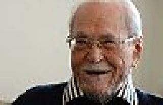 Tarihçi-yazar Halil İnalcık hayatını kaybetti