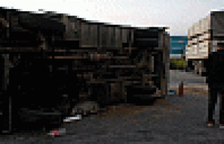 Tarım işçilerini taşıyan araç devrildi: 31 kişi...